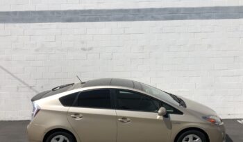 2010 Toyota Prius IV w/Solar Pkg full