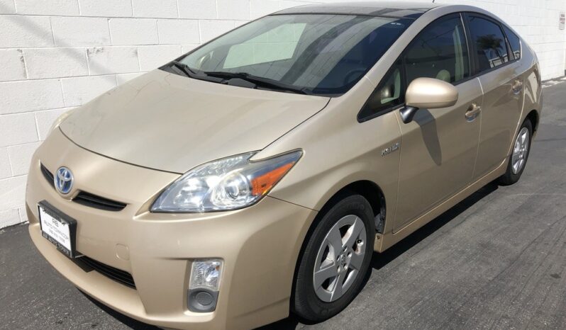 2010 Toyota Prius IV w/Solar Pkg full