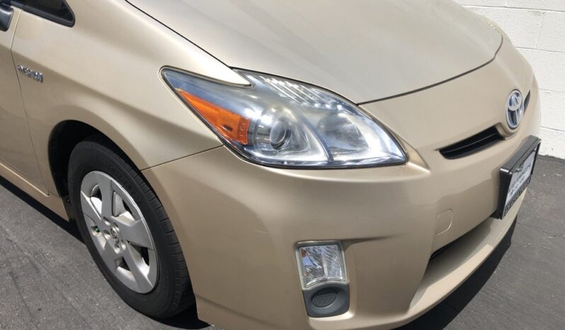 2010 Toyota Prius IV w/Solar Pkg full