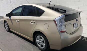 2010 Toyota Prius IV w/Solar Pkg full