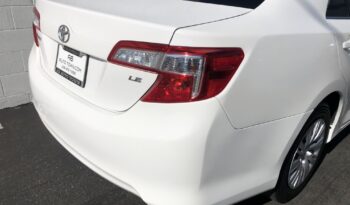 2013 Toyota Camry LE full