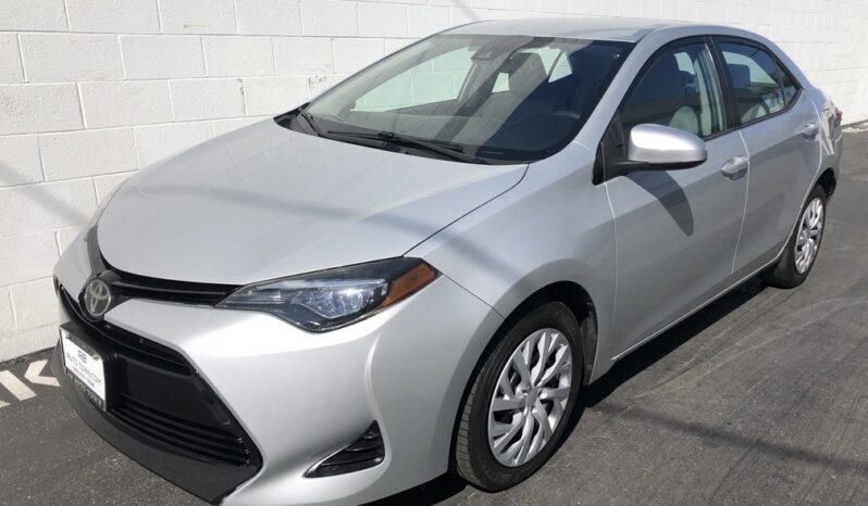 2017 Toyota Corolla LE full