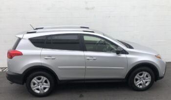 2014 Toyota RAV4 LE full