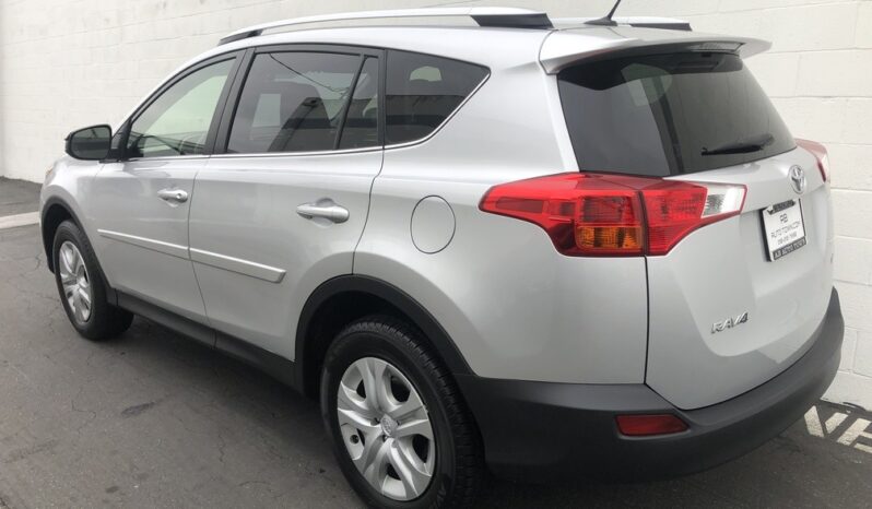 2014 Toyota RAV4 LE full