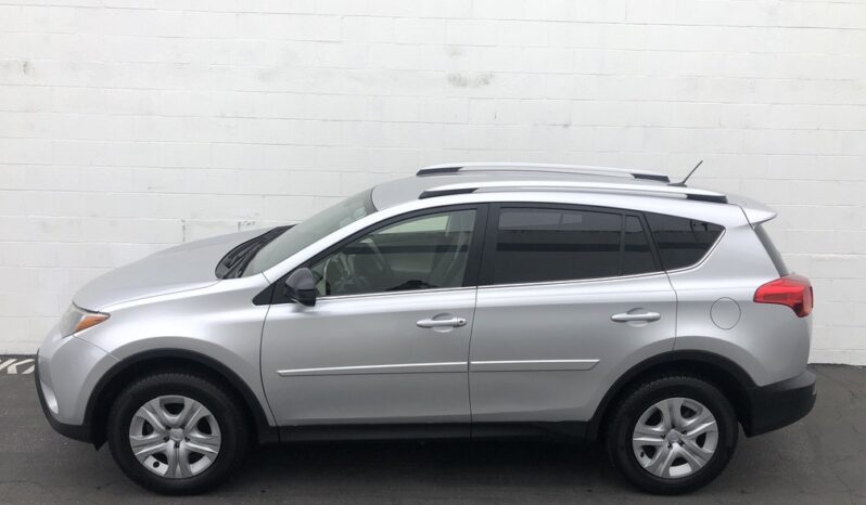 2014 Toyota RAV4 LE full