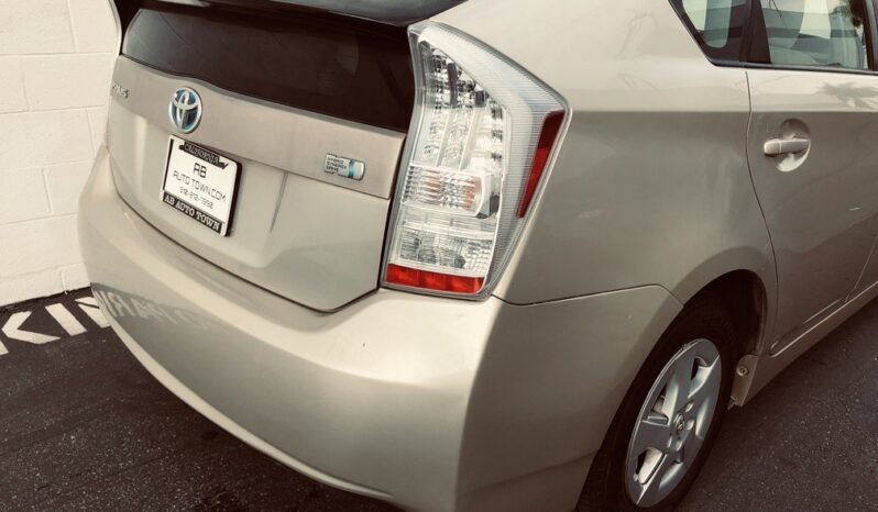 2010 Toyota Prius P full