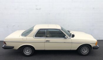 1983 Mercedes-Benz 300 CDT full