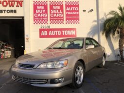 2000 Lexus ES 300 Base