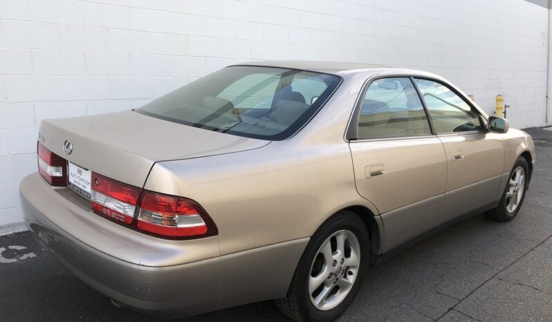 2000 Lexus ES 300 Base full