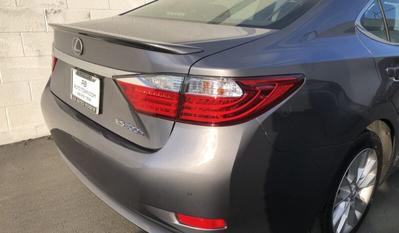 2013 Lexus ES 300H Base full