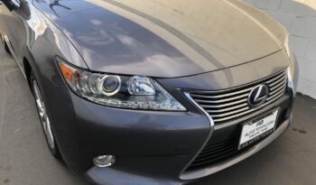 2013 Lexus ES 300H Base full