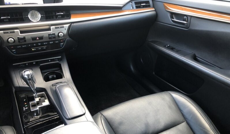 2013 Lexus ES 300H Base full