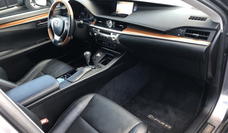 2013 Lexus ES 300H Base full