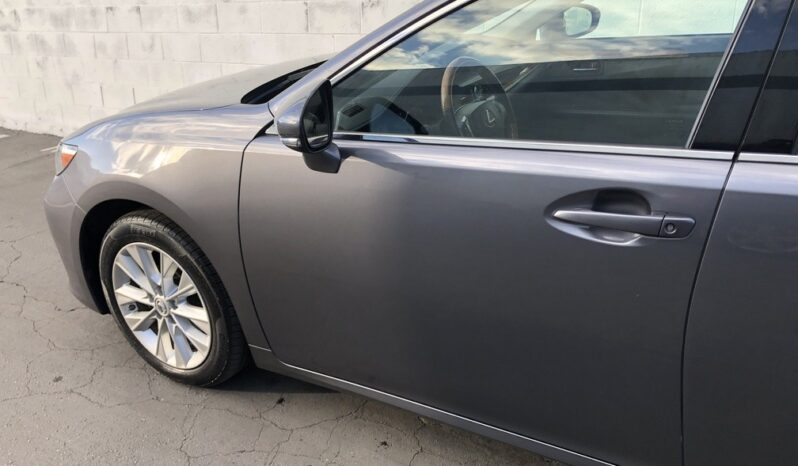 2013 Lexus ES 300H Base full