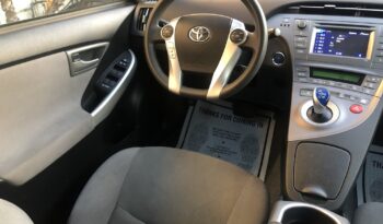 2015 Toyota Prius Two full