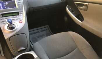 2015 Toyota Prius Two full