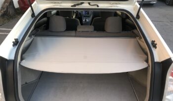 2015 Toyota Prius Two full