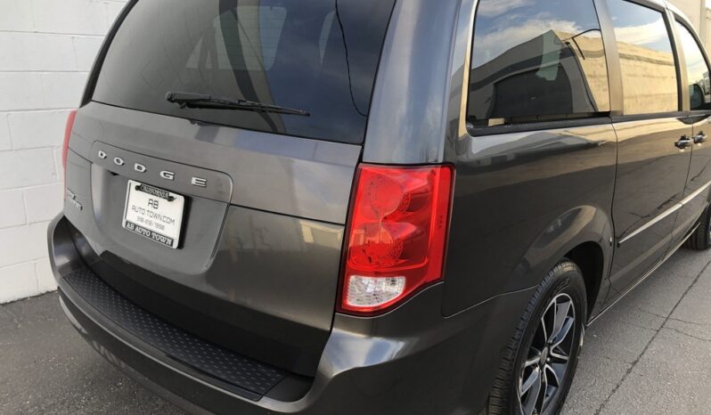 2016 Dodge Grand Caravan SXT full