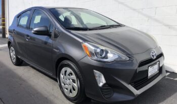 2016 Toyota Prius C Two full