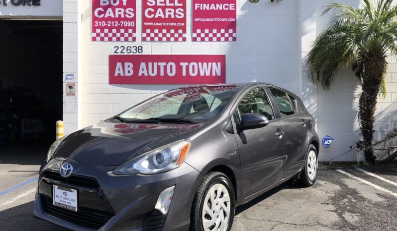 2016 Toyota Prius C Two full