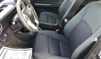 2016 Toyota Prius C Two full